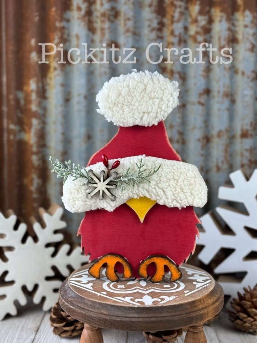 Round Fluffy Bird with Hat - DIY - Kit