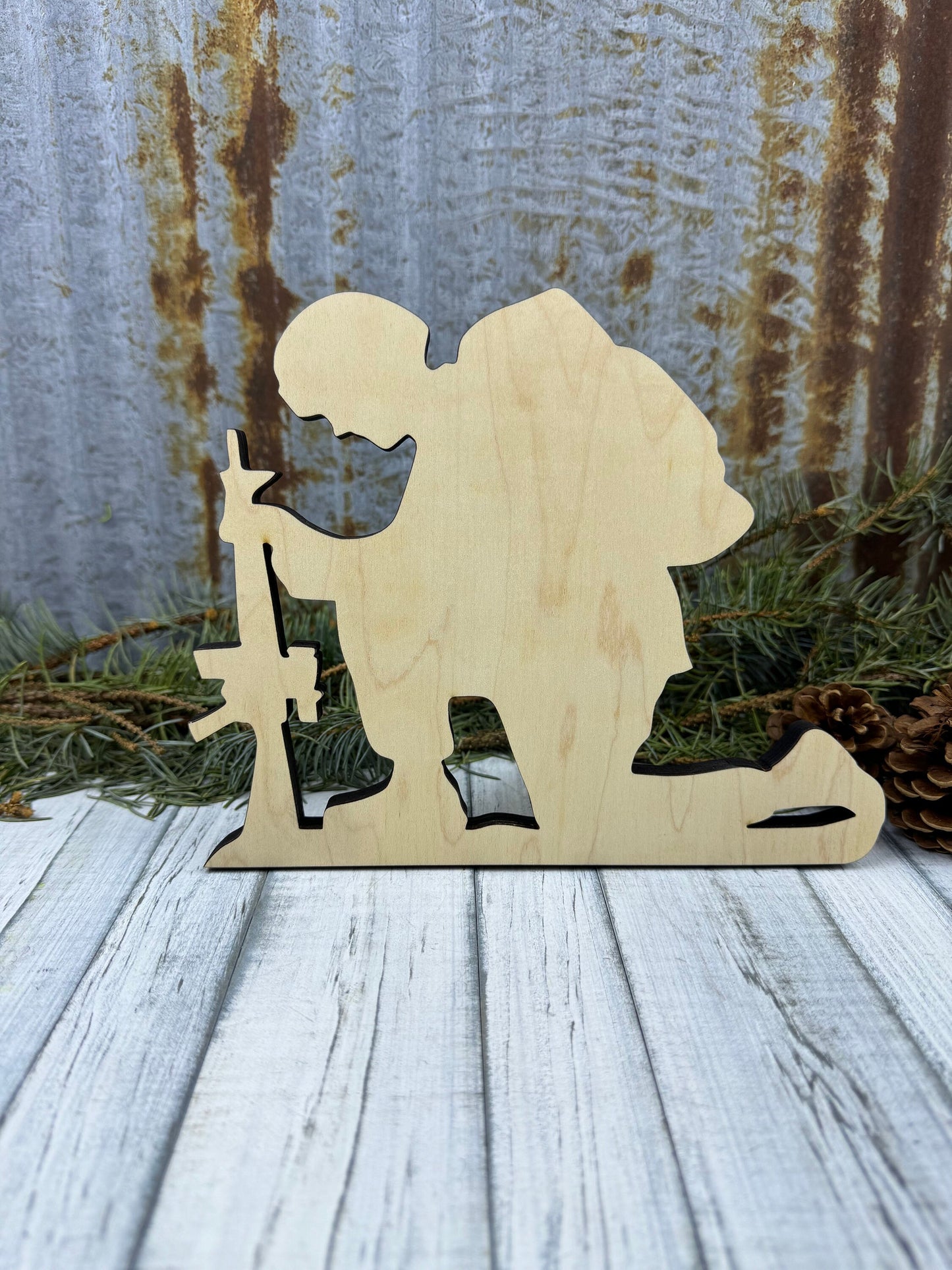 Soldier Kneeling - DIY- Kit- Veterans